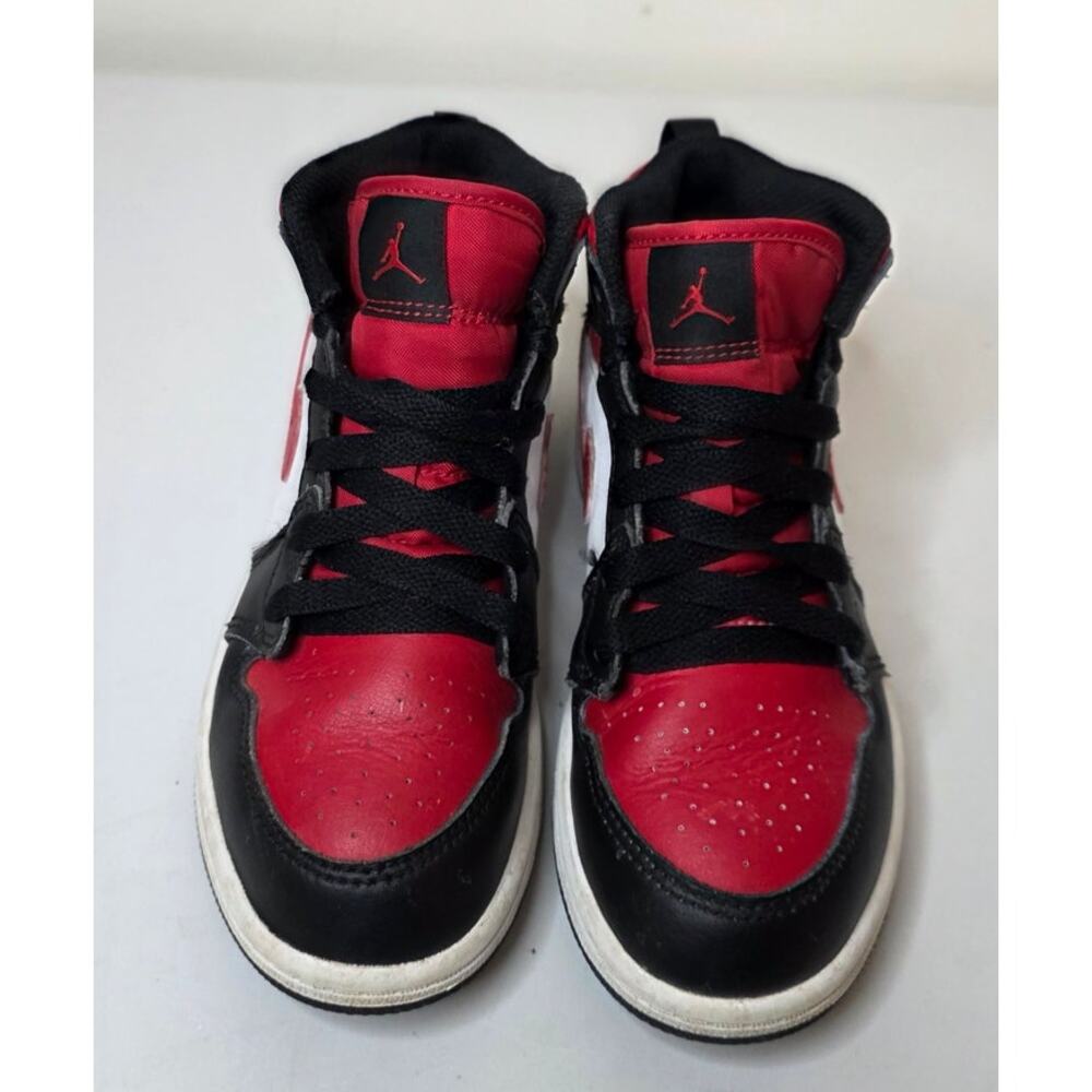 Nike Air Jordan 1 Mid Youth Blac Red White Bred Toe Size 1Y‎